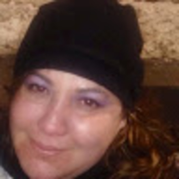 Meet your Posher, Carolina - Picture 1 of 1